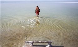 انتقاد یک نماینده از بی توجهی دولت به دریاچه ارومیه