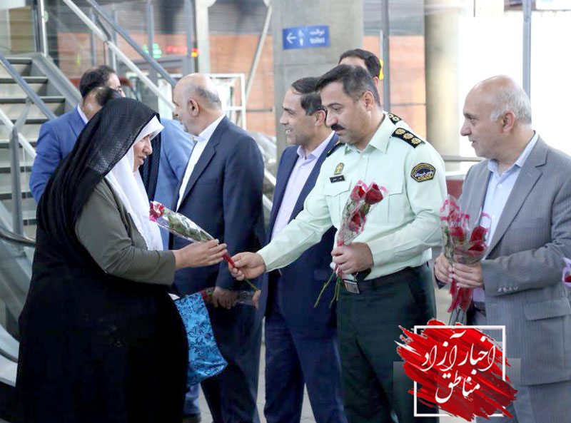 پرواز بازگشت اولین کاروان حجاج ایرانی در فرودگاه امام خمینی(ره) به زمین نشست
