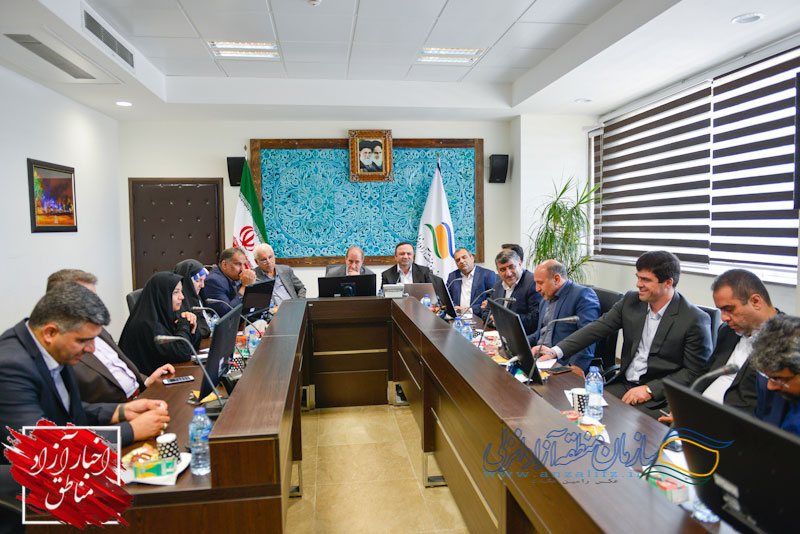 گزارش تصویری: نشست تخصصی و بازدید اعضاء کمیسیون اقتصادی مجلس شورای اسلامی از منطقه آزاد انزلی