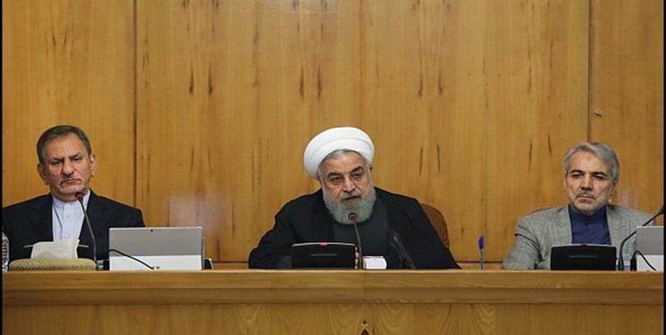 روحانی: صادرکنندگان امین، سرداران عرصه مقابله با تحریمند