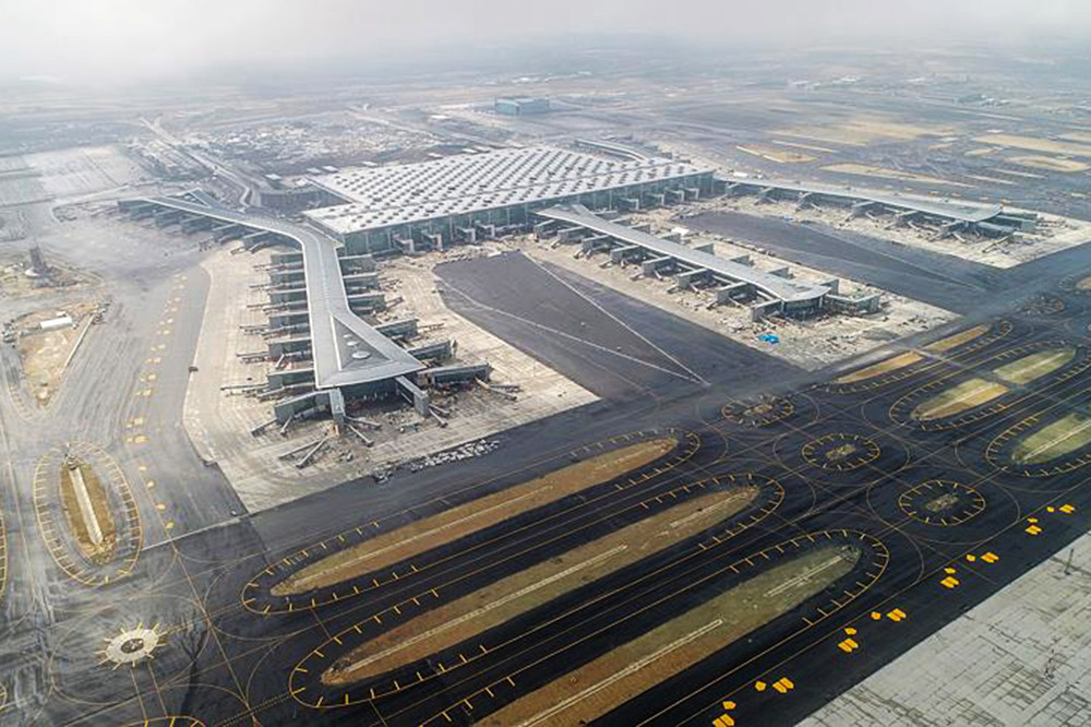 افتتاح بزرگترین فرودگاه دنیا با حضور ظریف +عکس