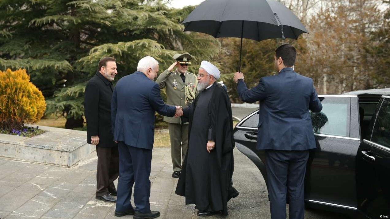 فشارها علیه ظریف و روحانی یادآور سال‌های پایانی دولت اصلاحات است