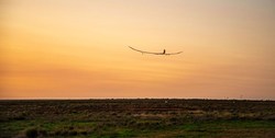 پرواز آزمایشی هواپیمای خورشیدی که یک سال بی وقفه پرواز می‌کند