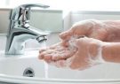 چند توصیه کلیدی برای جلوگیری از خشک شدن پوست بخاطر استفاده از الکل